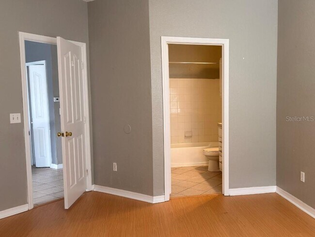 Building Photo - 2525 Maitland Crossing Way