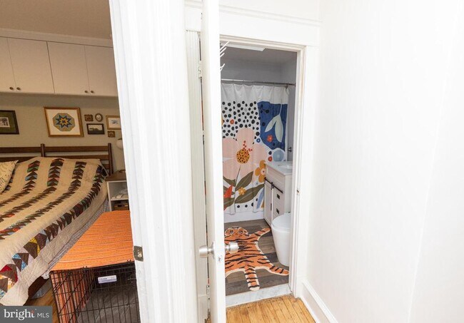 Building Photo - 3429 Osmond St