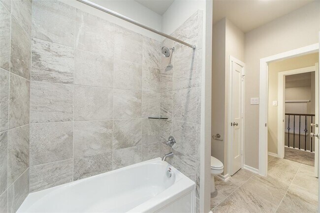 Building Photo - 4518 Primrose Valley Ln