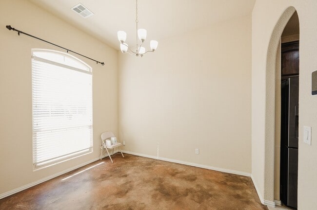 Building Photo - 7036 XIT Ranch Rd