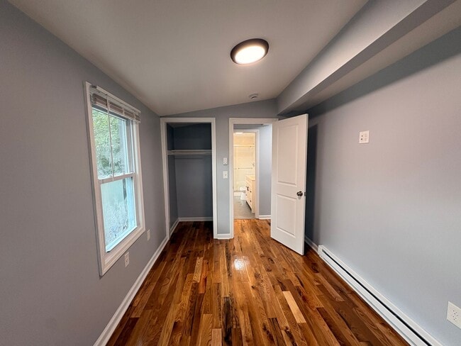 Building Photo - Beautiful, Newly Renovated 6 Bedroom 2 1/2 Bathroom Single Family House Available for Rent in Asb...