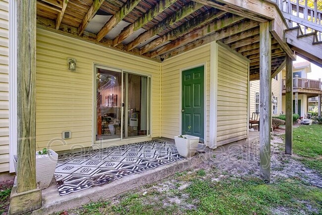 Building Photo - 4609 McClelland Dr