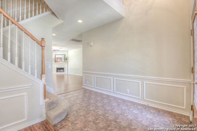 Building Photo - 3913 Arroyo Del Sol