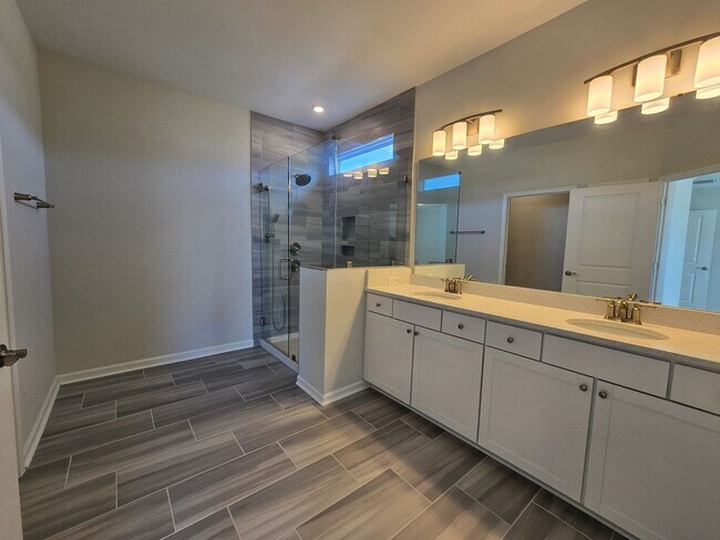 Building Photo - 3 BR/2BA | Newly Renovated Single Family Home | 2-Car Garage Parking | Large backyard| In Carolin...
