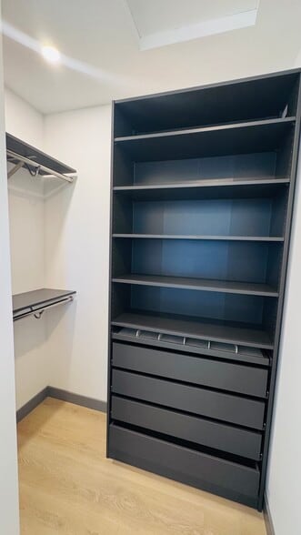 Building Photo - 12527 Wagner St