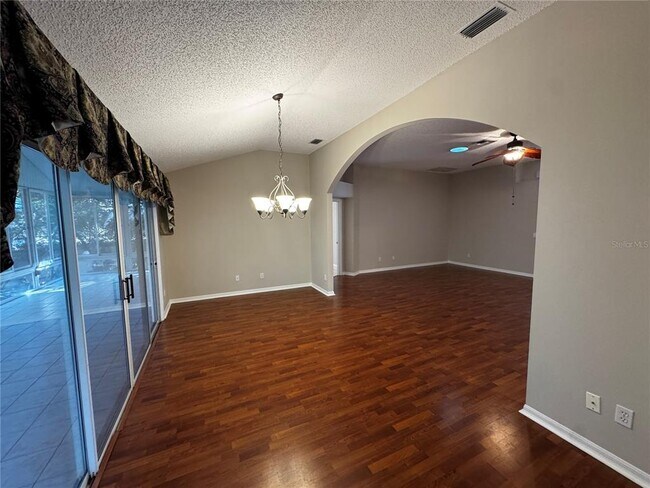 Building Photo - 101 Costa Mesa Dr