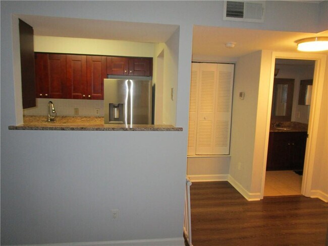Building Photo - 4003 Wingate Way