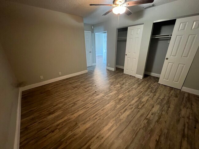 Building Photo - 516 NW 54th St