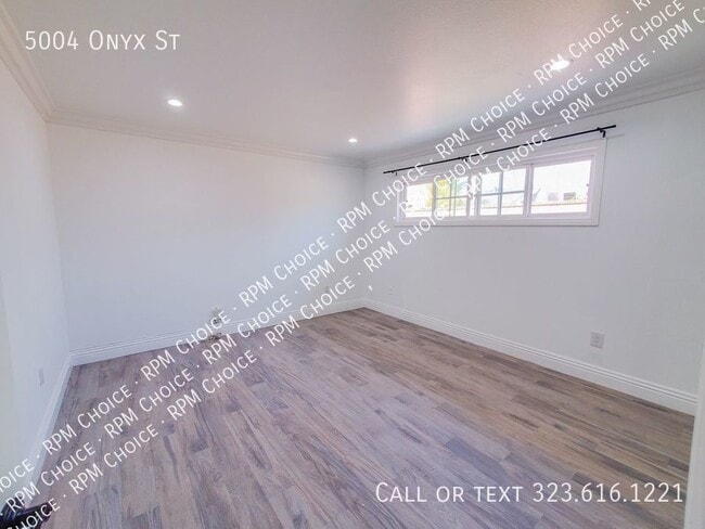 Building Photo - 5004 Onyx St