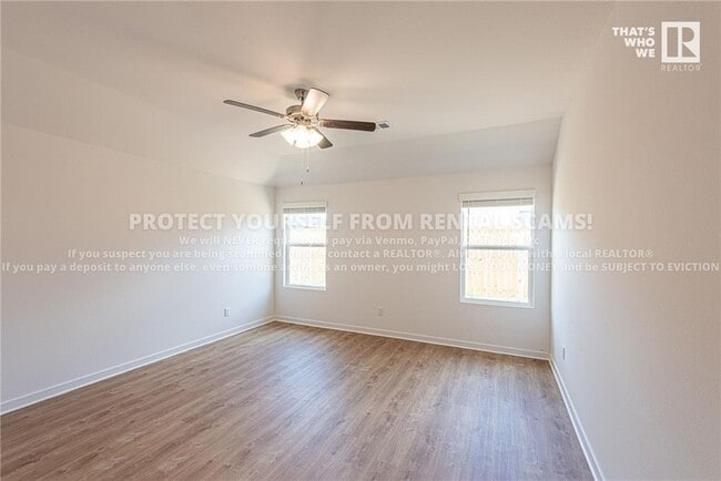 Building Photo - 420 Raegan St