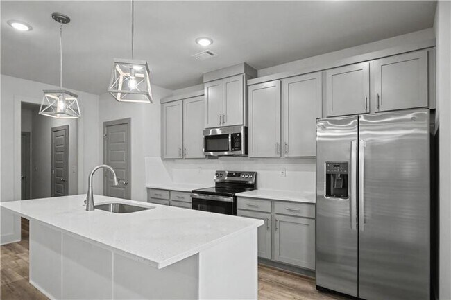 Building Photo - 4225 Fern River Trl