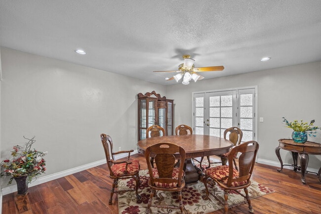 Building Photo - 3971 Corona Ave