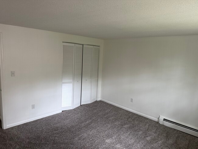 Building Photo - 349 Hildreth St