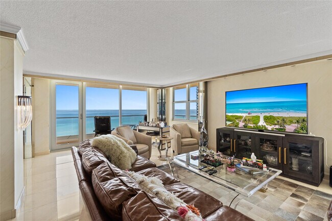 Building Photo - 1920 S Ocean Dr