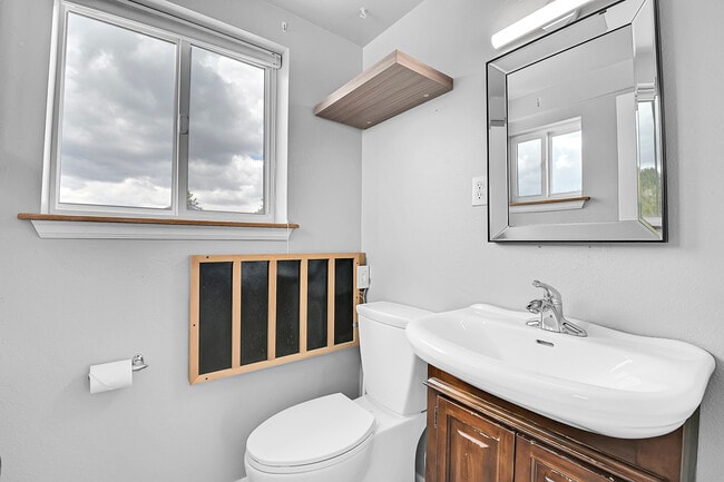 Building Photo - 45 Lodgepole Dr