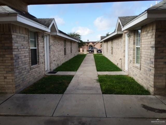Building Photo - 2303 Moonlight Ln