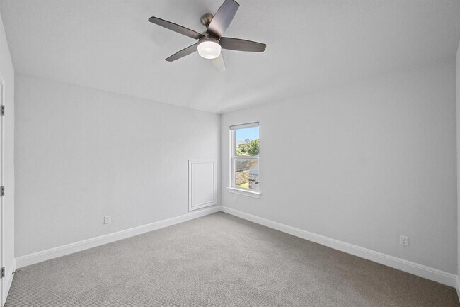Building Photo - 260 Eagle Mountain Trl
