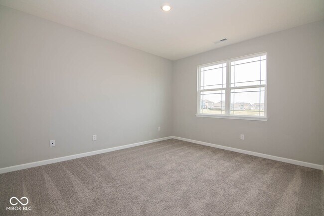 Building Photo - 876 Downey Ln