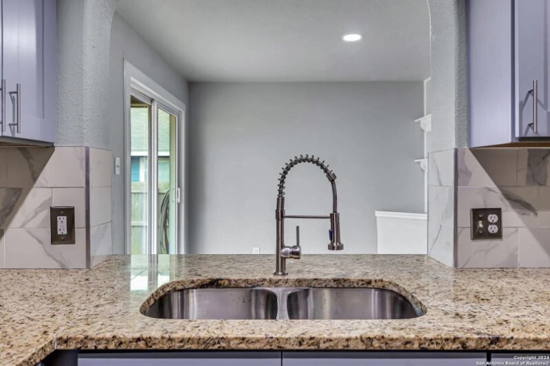 Building Photo - 2326 Camberly View