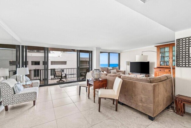 Building Photo - 4200 N Ocean Dr