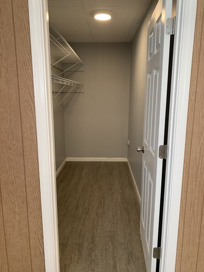 Building Photo - 1220 Stoughton Ave