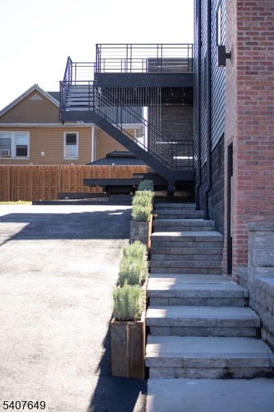 Building Photo - 246 Cortlandt St