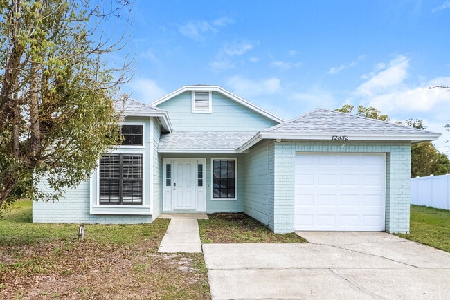 Building Photo - 12832 Dunhill Dr