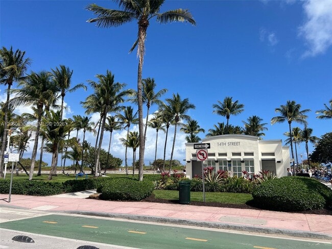 Building Photo - 1390 Ocean Dr
