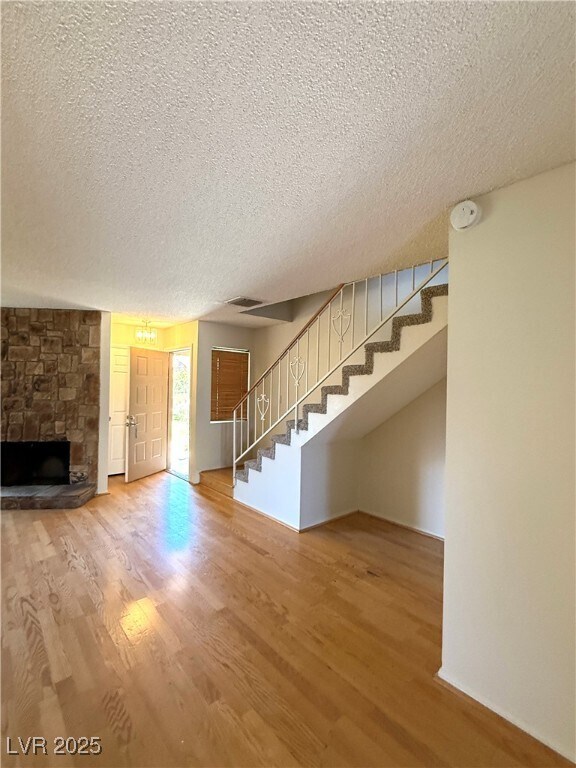 Building Photo - 3367 Reka St