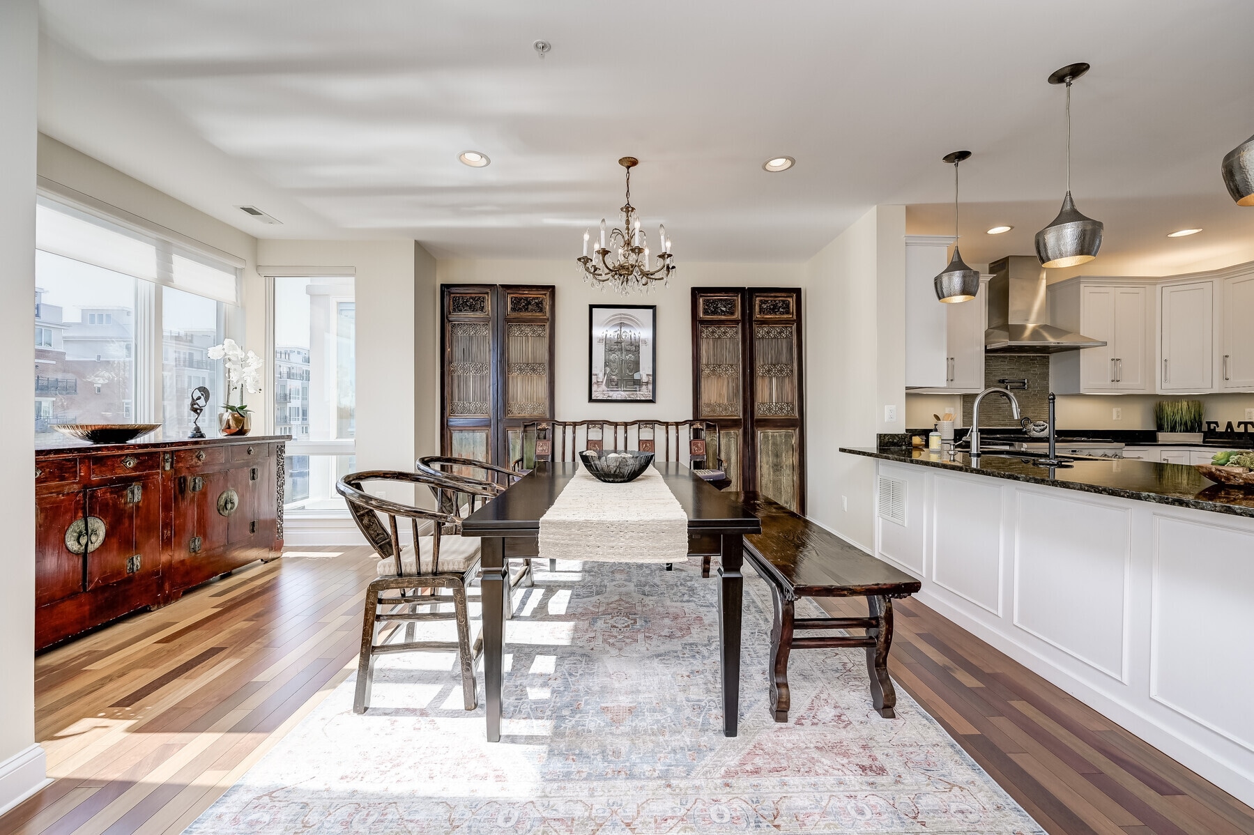 Building Photo - 621 Ponte Villas N