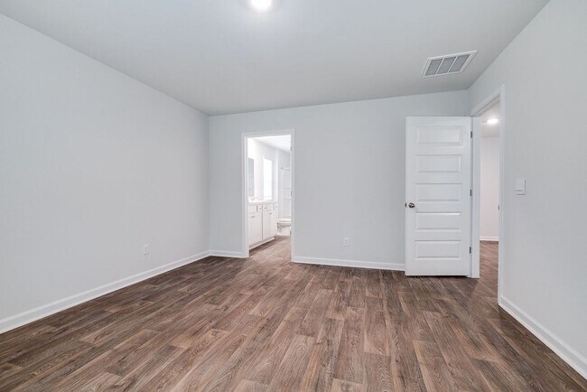 Building Photo - 142 Ponderosa Lp