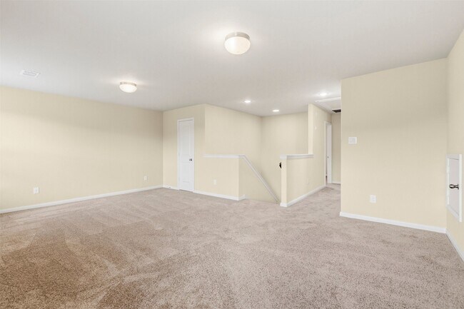 Building Photo - 6131 Carpenters Cove Ln