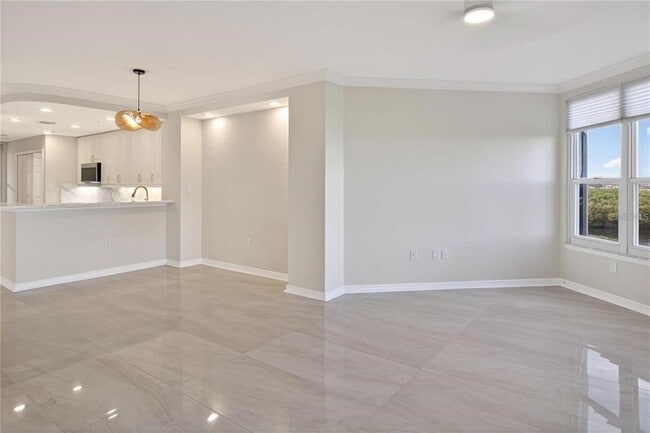 Building Photo - 5430 Eagles Point Cir