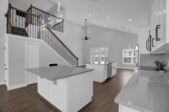 Building Photo - 2806 Moultrie Creek Dr