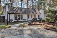 Building Photo - 1010 Mathews Ct