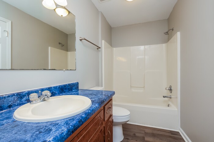 Building Photo - 427 Sandburg Dr