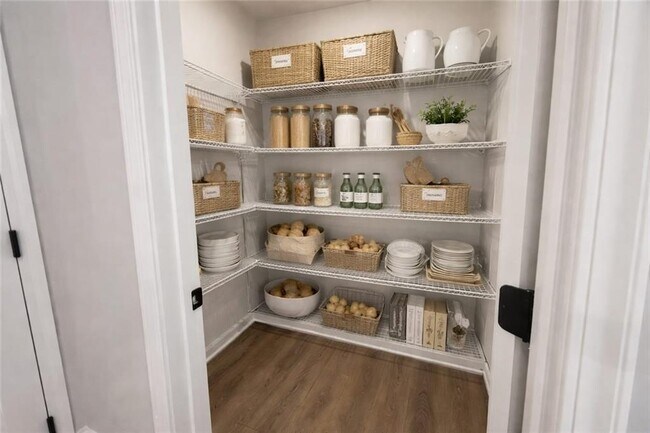 Building Photo - 3467 Iron Hearth Bnd