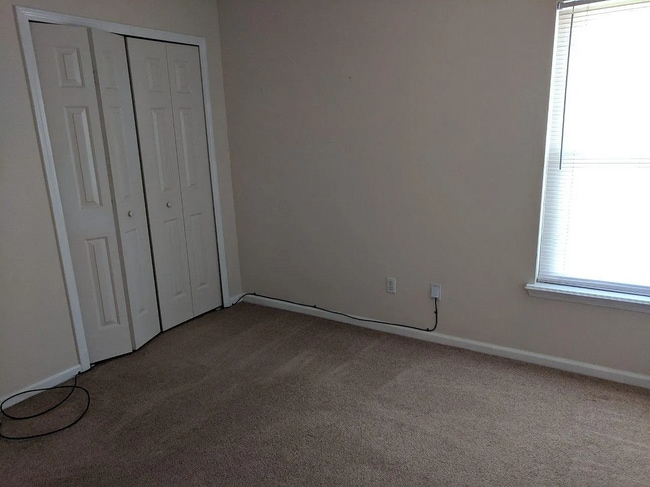 Bedroom 2 Closet - 23996 Creek Parke Cir
