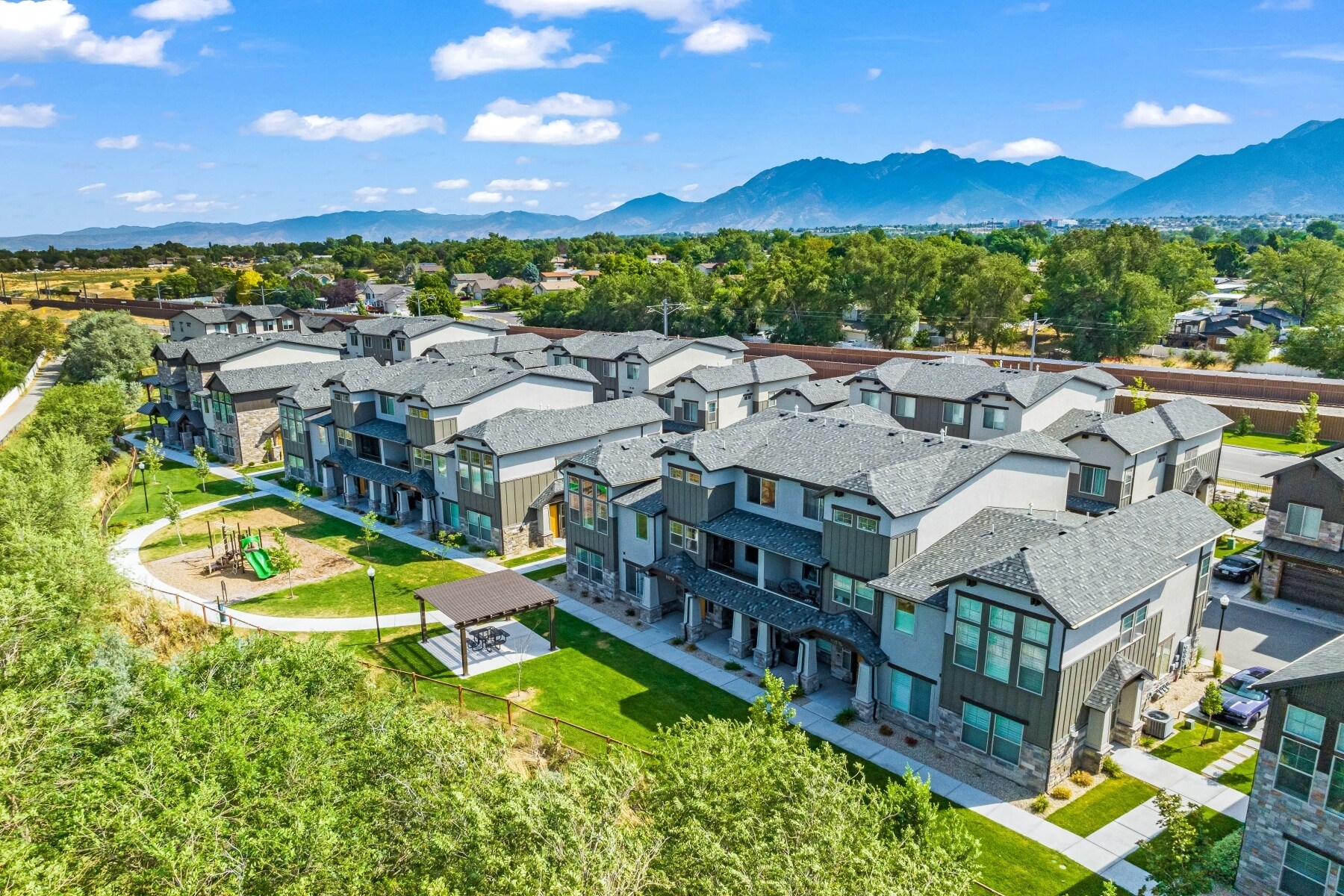 Building Photo - 10374 S Sage Canal Way