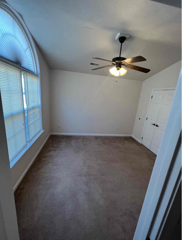 Building Photo - 138 Vernon St