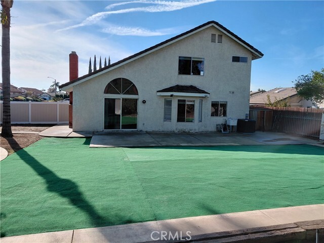 Building Photo - 902 Chaparral Dr