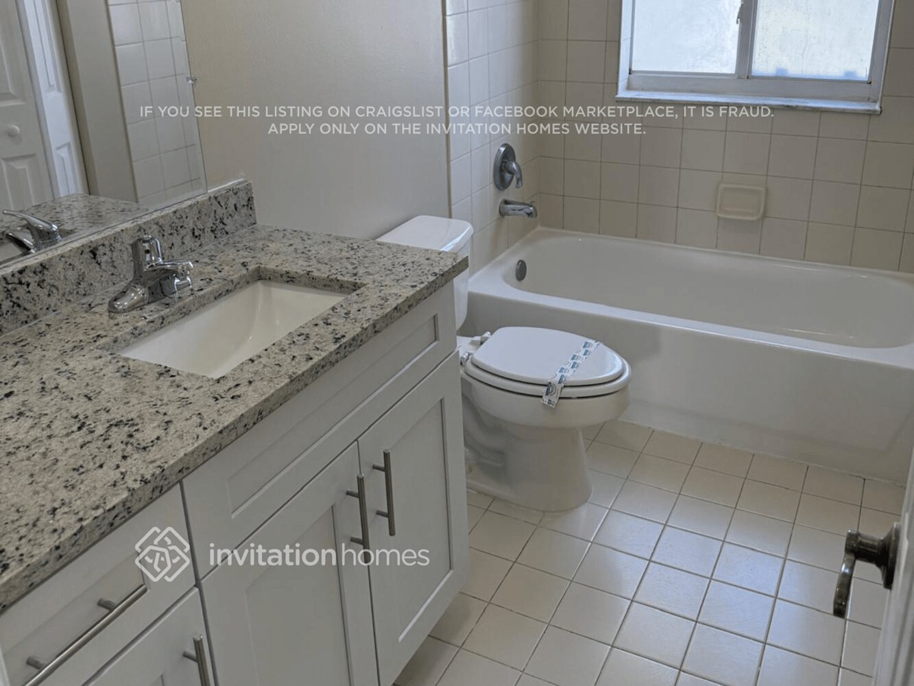 Building Photo - 2817 S Evergreen Cir