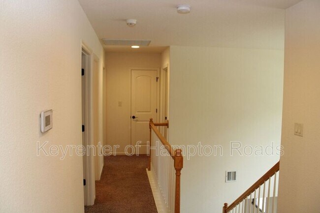 Building Photo - 3901 Grand Isle Dr