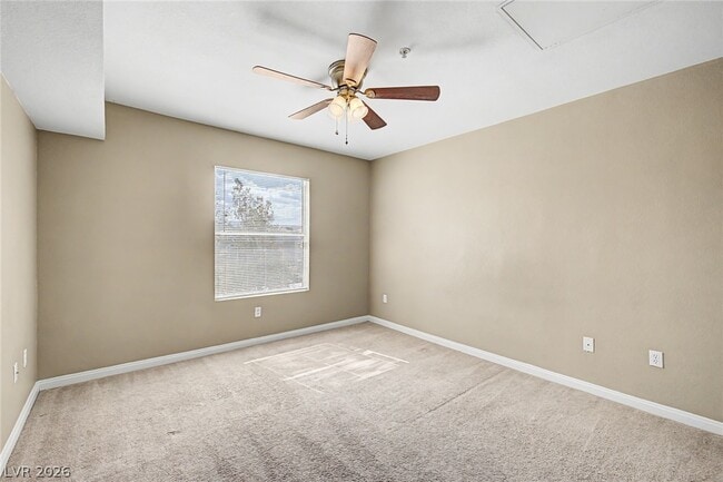 Building Photo - 6955 N Durango Dr