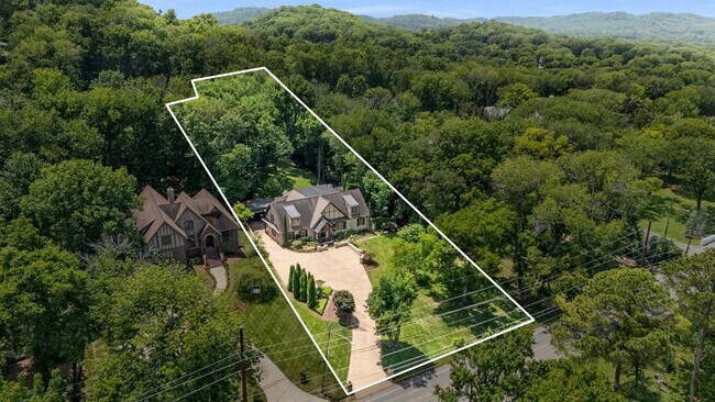 Building Photo - 3807 Harding Pl