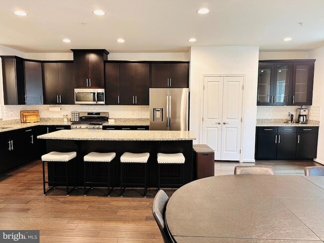 Building Photo - 12220 Montreat Pl