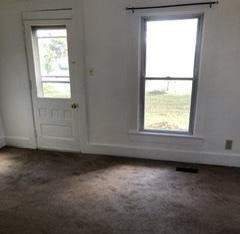 Building Photo - 3 br, 1.5 bath House - 19242 Mosher Rd