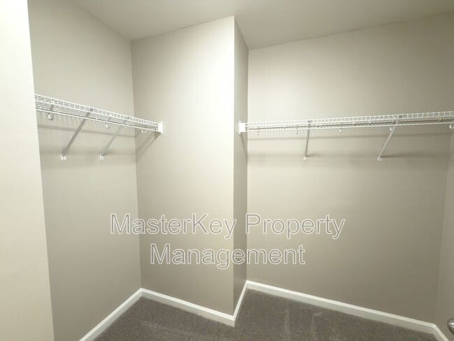 Building Photo - 506 Bayou Ct