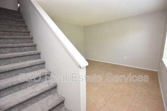 Building Photo - 1440 Ridge Lake Ct