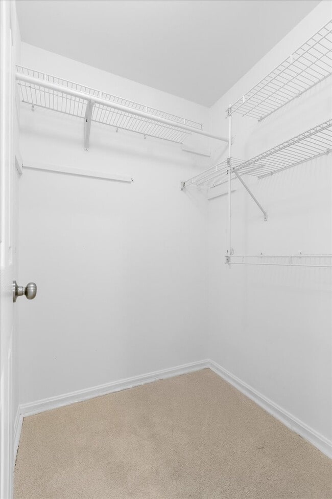 Building Photo - 239 Nottoway St SE